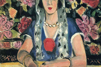 Spanish woman: Harmony in Blue