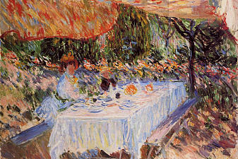 Lunch under the Canopy