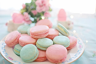 Macarons Pink Aqua