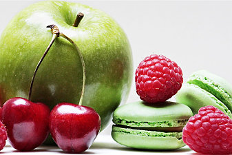 Apple Raspberries Cherries