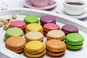 Macarons Pastries French